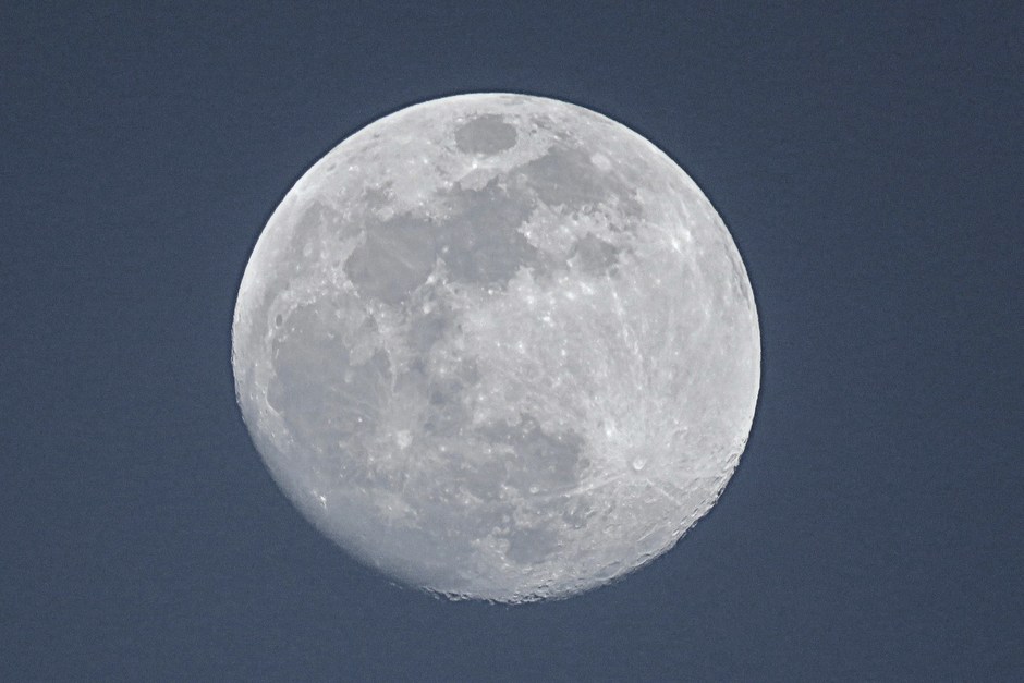 Wassende Maan in Schinveld rond 19:58 uur