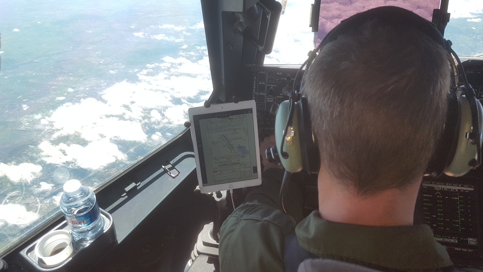 20180621 foto vanuit de cockpit van een A400m van de Franse  Luchtmacht. Op weg van Parijs naar Istres