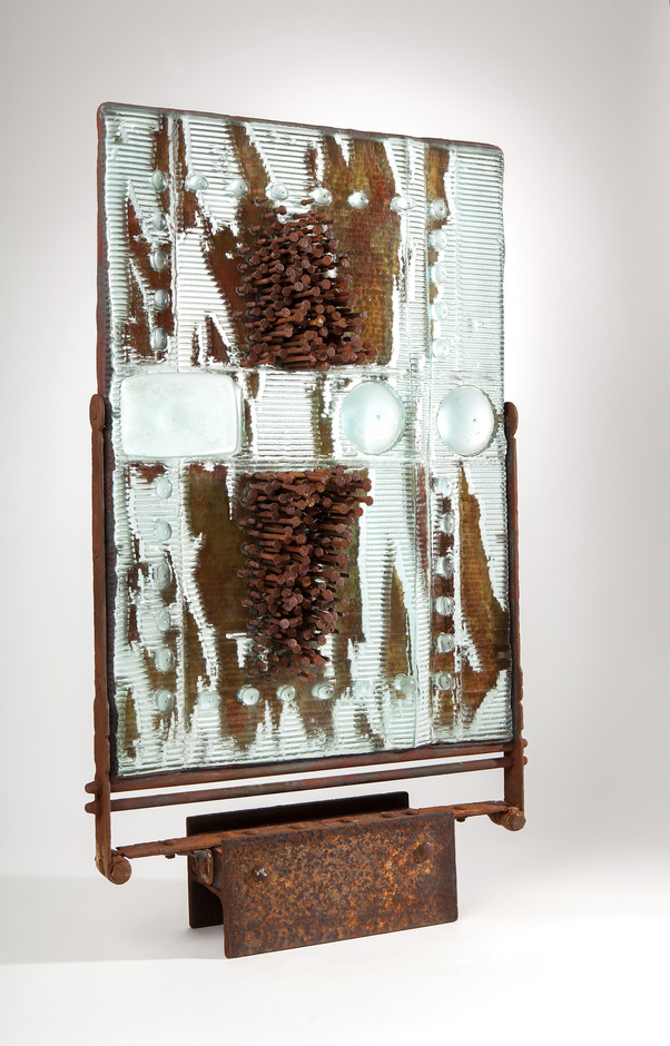 Galerie splinter & de vosch Glaspaneel met spijkers van Willem van Oijen