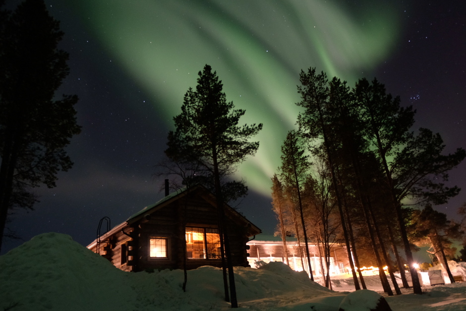 Noorderlicht bij het hotel in Finland