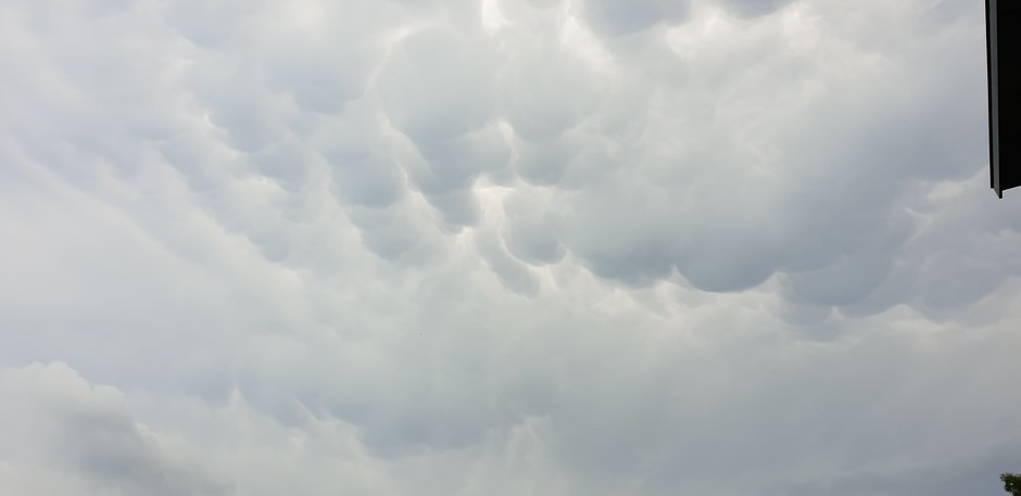 Cirkelvormige wolken boven Soest