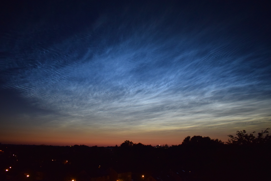 Nachtwolken Veenendaal om 23:25