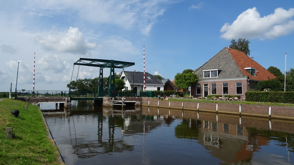 Rustig zomerweer bij 23 graden Mildam Friesland