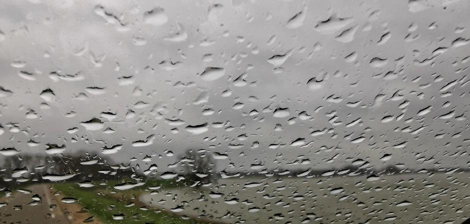 Regen en grijs vanmiddag 