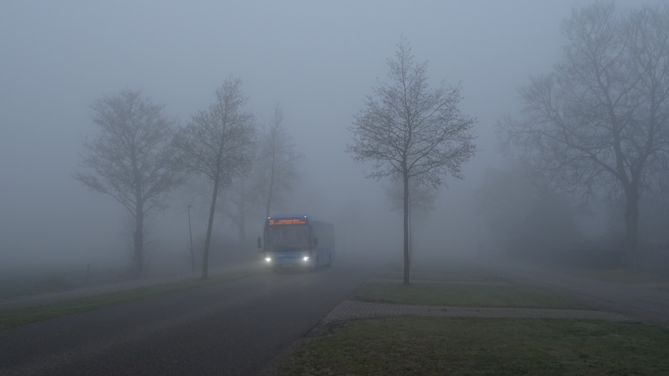 Dichte mist vanochtend in Heerenveen 