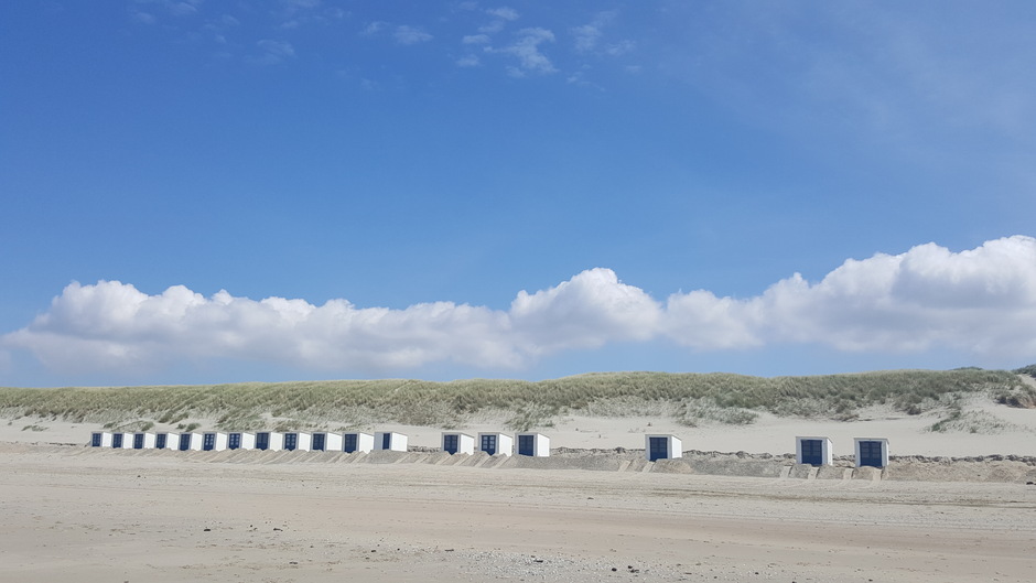 Mooi weer wolken op Texel