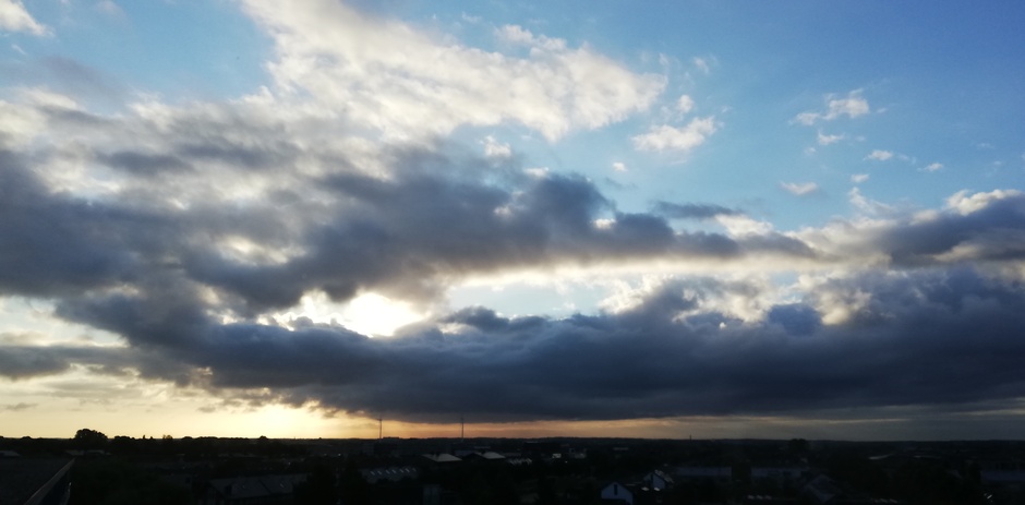 Mooie wolkenlucht in Veenendaal 