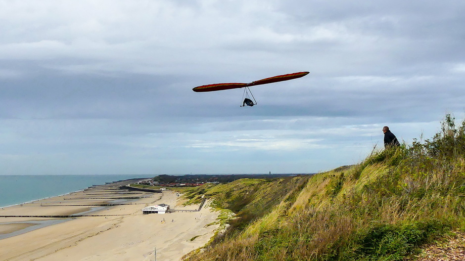 Matige wind ideaal voor paragliders