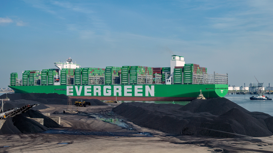Het grootste containerschip ter wereld