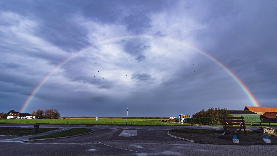 Regenboog boven Texel