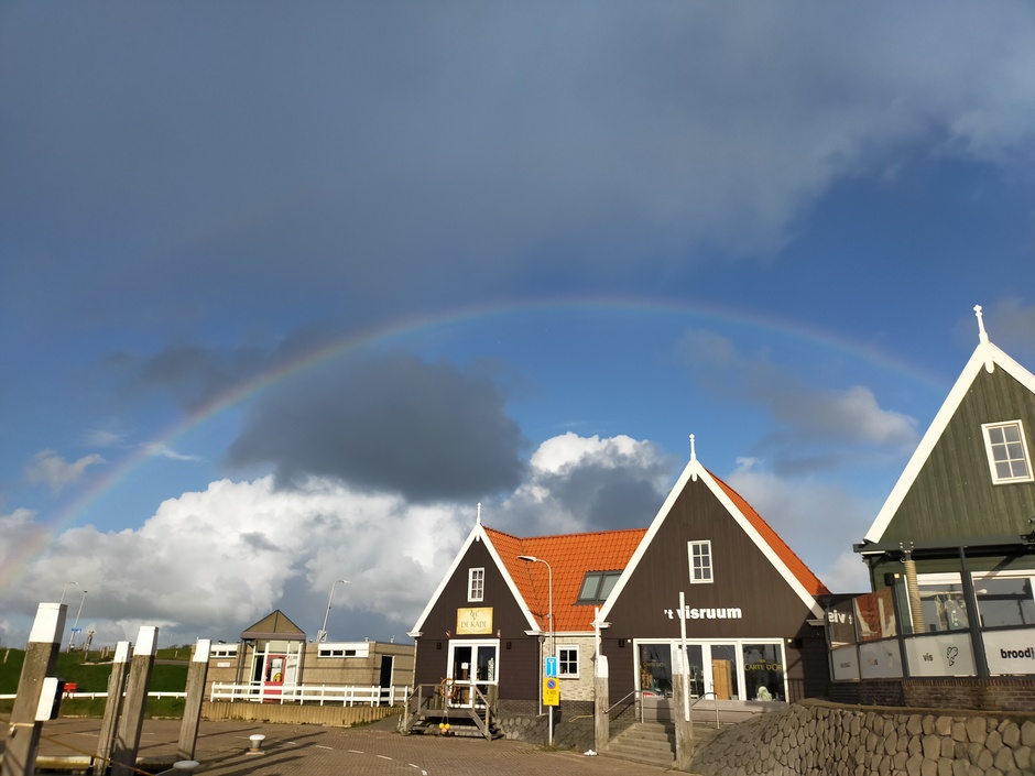 Regenboog boven Texel 
