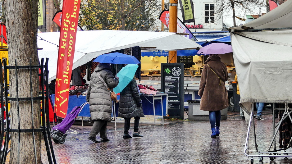 Parapluweer / Natte marktdag