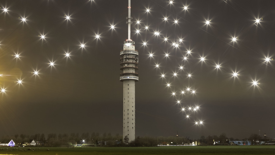 Vanavond 19.15 uur gaat de Grootste Kerstboom van Nederland weer aan! (foto's 2020)