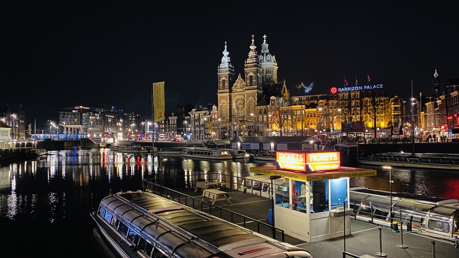 Prachtige heldere nacht Amsterdam