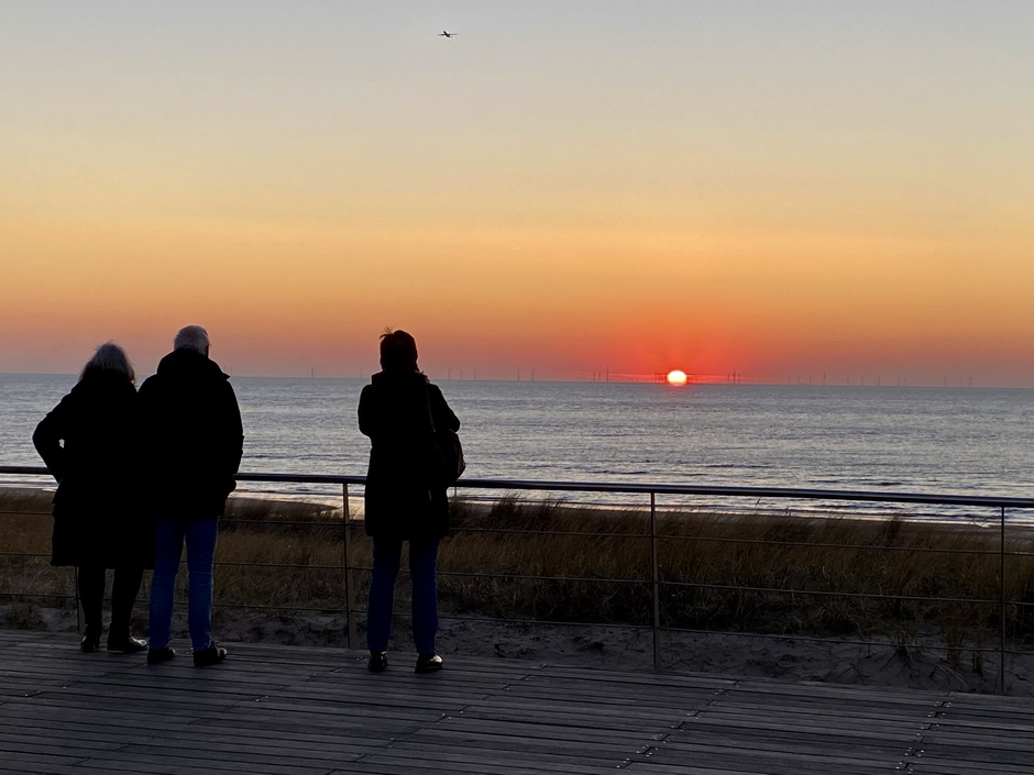 Super felle rode zonsondergang bij Egmond aan Zee!