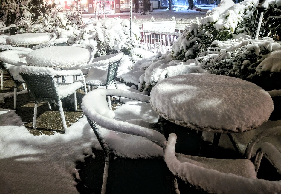 10-13 cm sneeuw bij Nijmegen!
