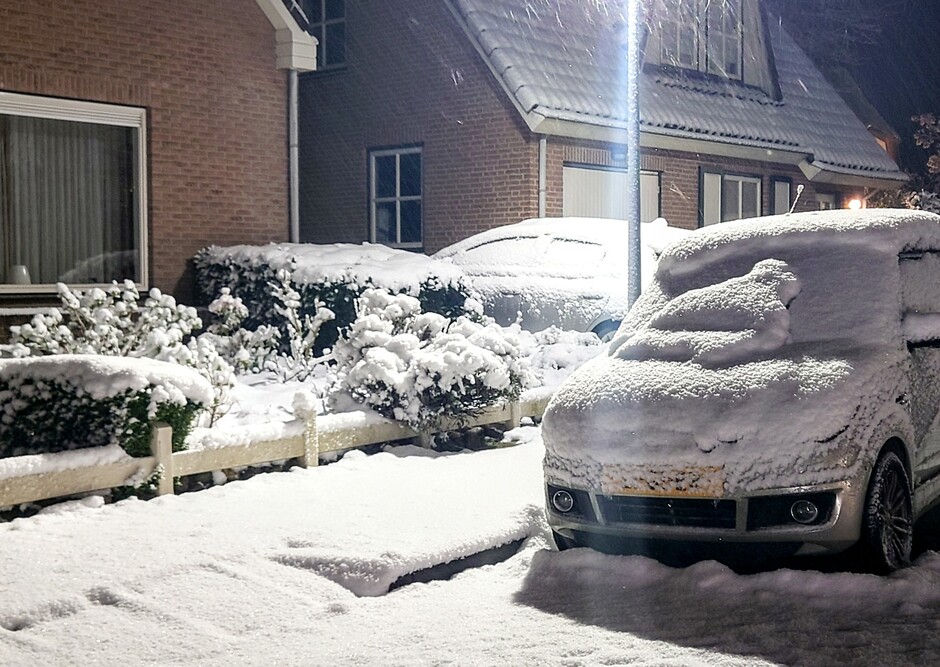 10-13 cm sneeuw bij Nijmegen 