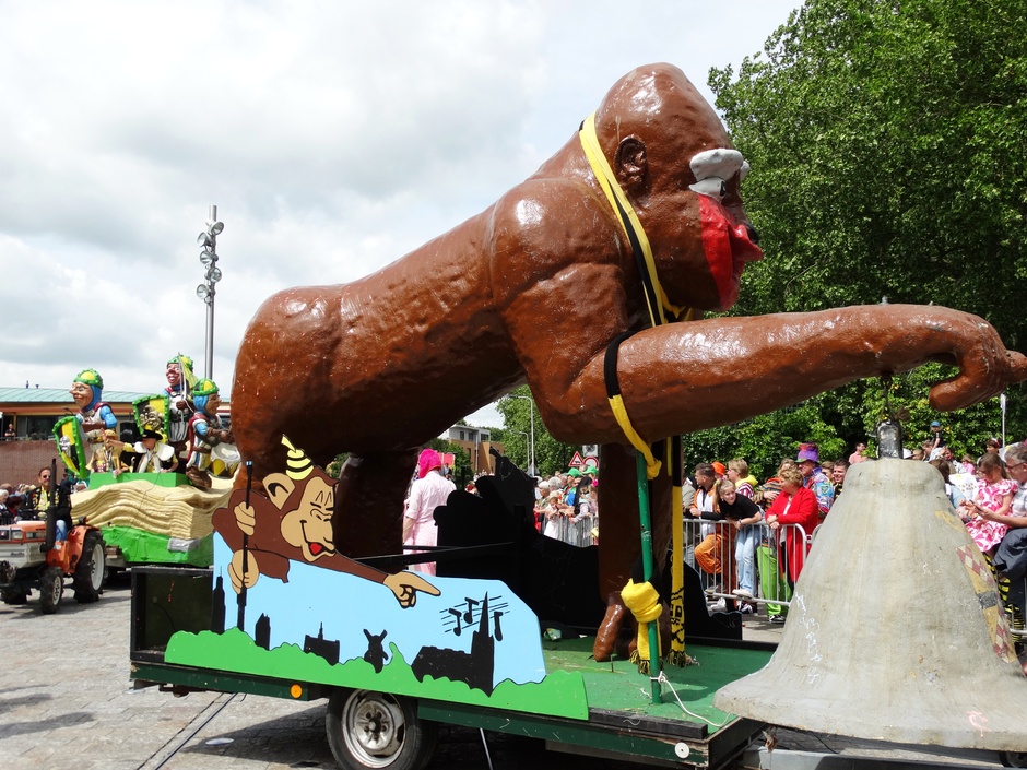 Carnaval in de apenstad