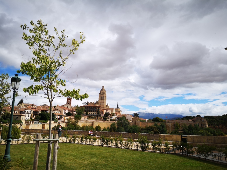Wolkenlucht boven Segovia 