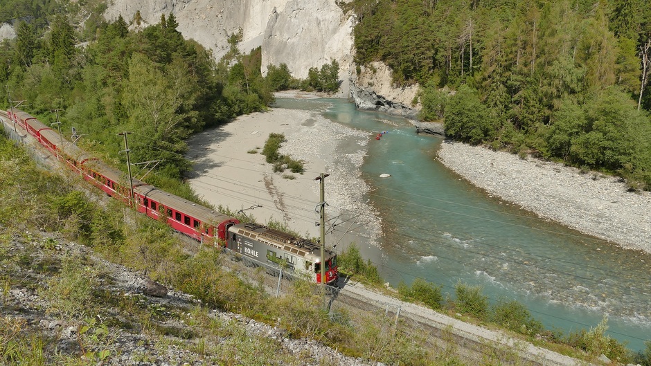 Lage waterstand Rijn in Zwitserland 02-09-2022