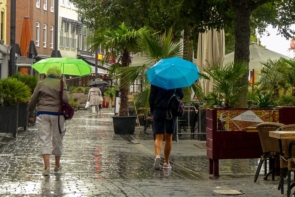 Parapluweer/ flinke regenbuien
