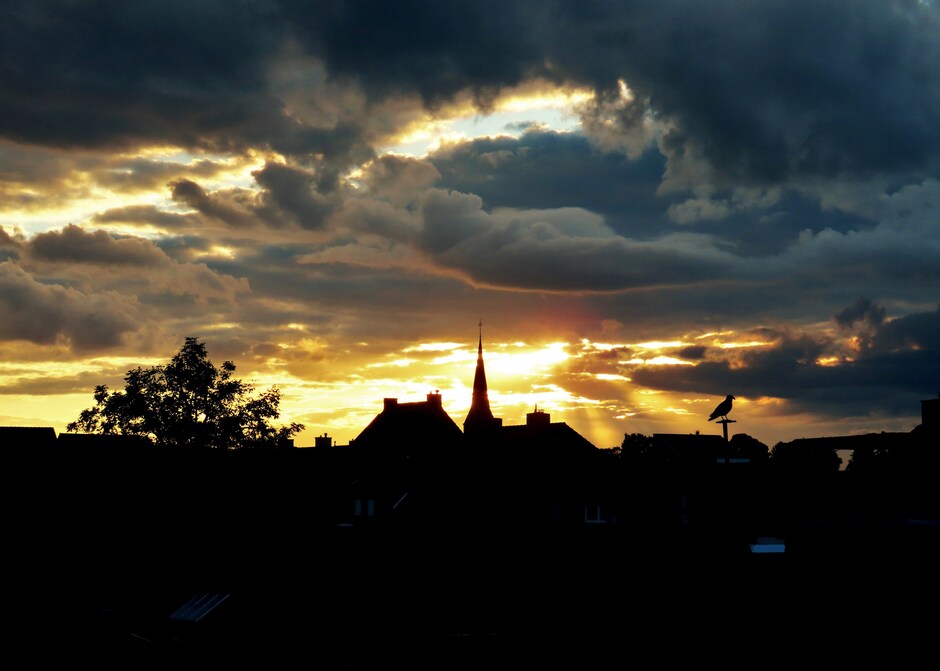 Wolken bij zonsondergang in Schinveld