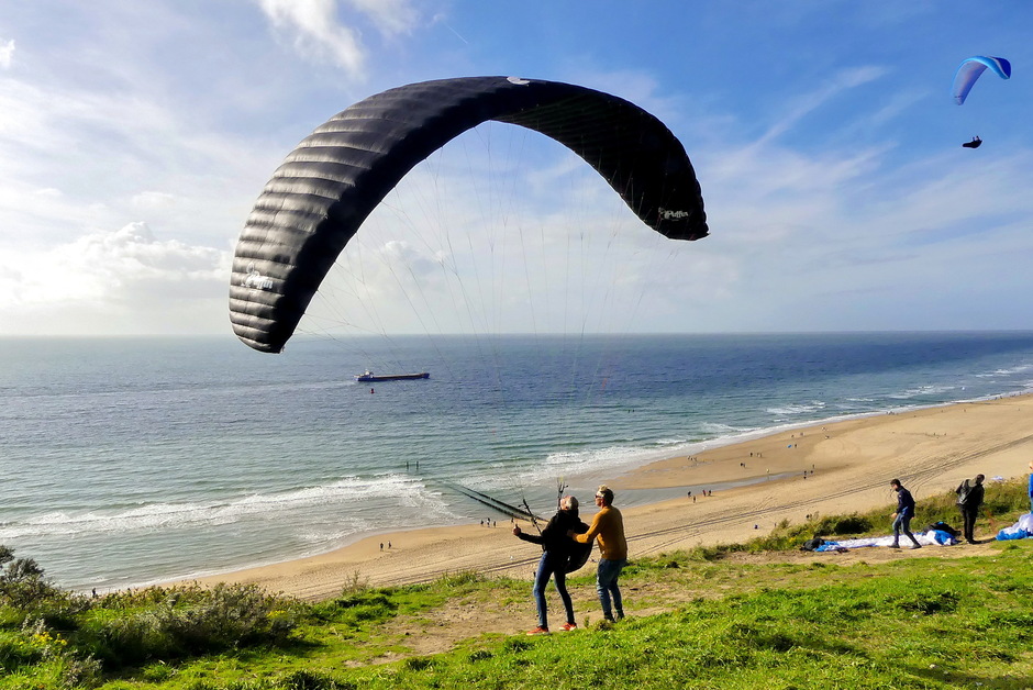Vrij zonnig ideale wind paragliders