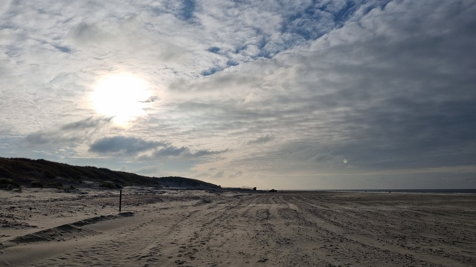 Prachtige wolkenluchten boven Texel en Noordzee