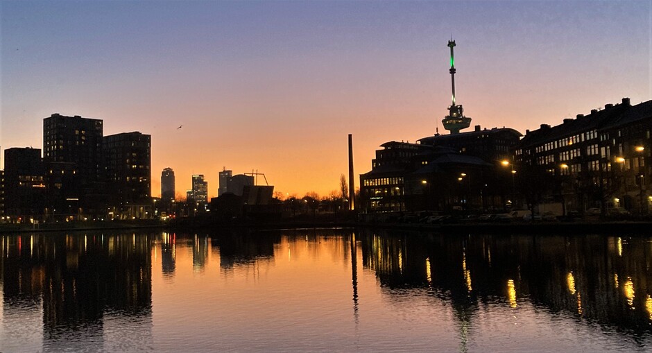 foto zonsopkomst Rotterdam