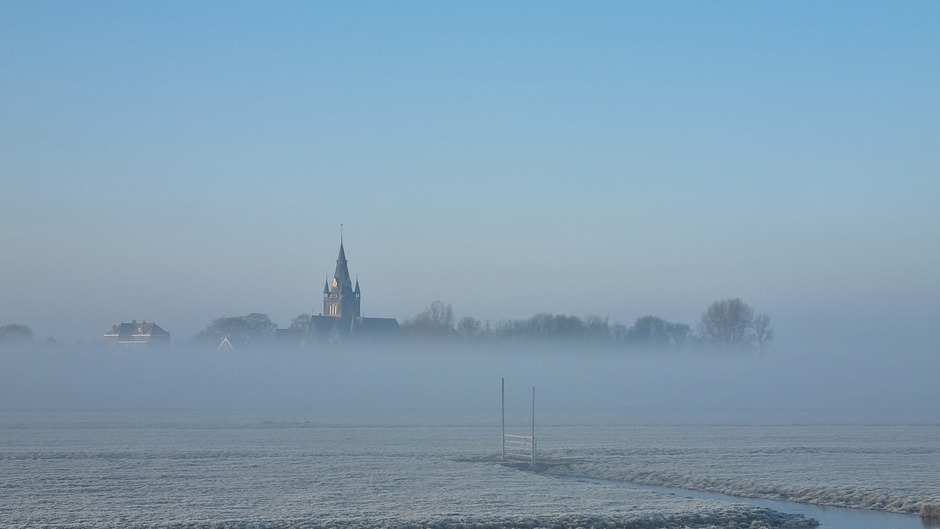 ik kan niet kiezen - polderplaatjes uit Uithoorn - Amstelveen, mist, bevroren weilanden