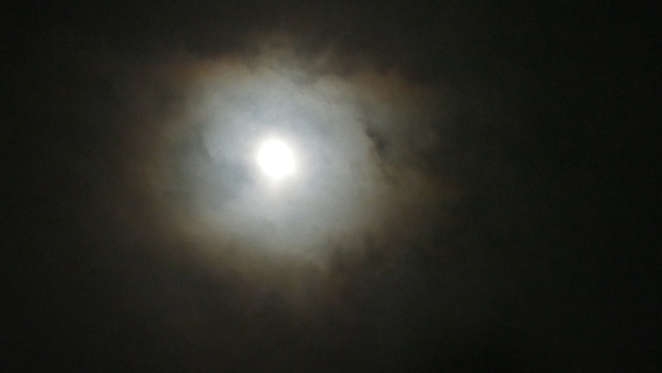 Corona rond de 98%maan vanavond 