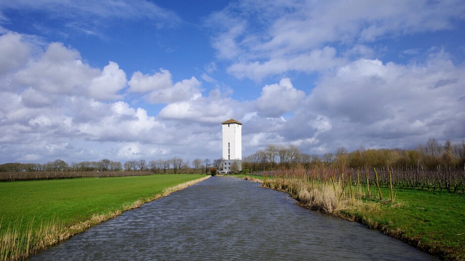 Zon, opklaringen en veel wind in Midden-Nederland 