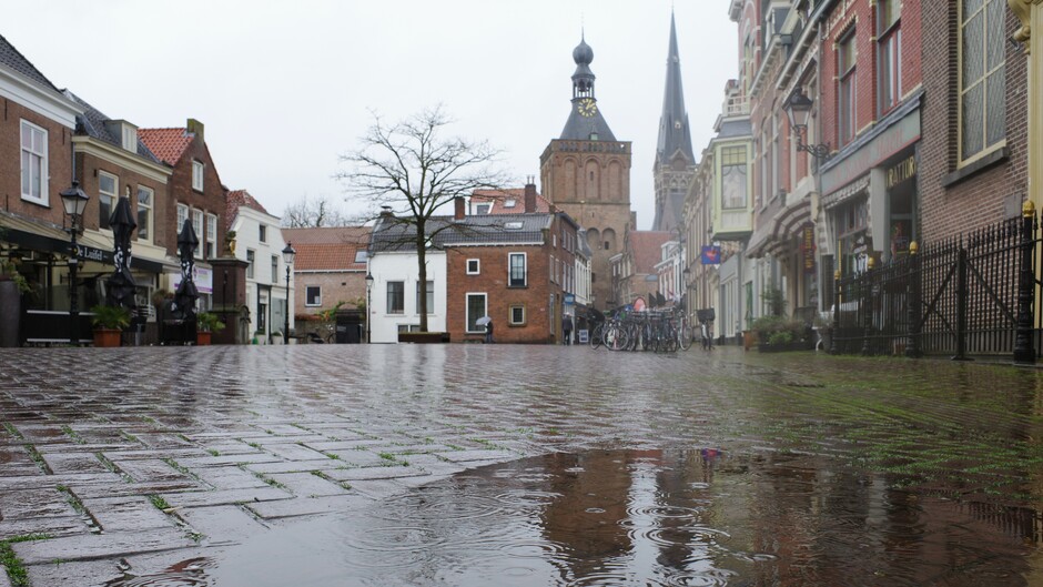 Regen en nattigheid in het oude centrum van Culemborg 
