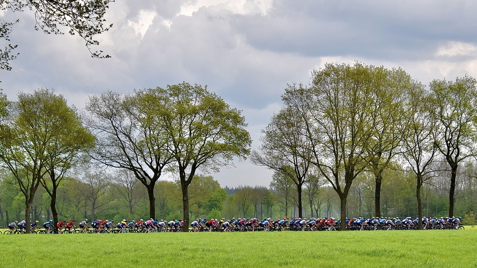 Prima weer tijdens de Ronde van Overijssel, een van de oudste en zwaarste internationale wielerklassiekers van ons land.