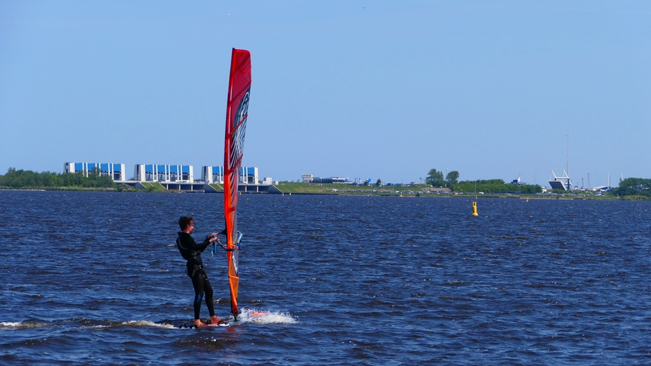 Genoeg wind op het Lauwersmeer voor watersport