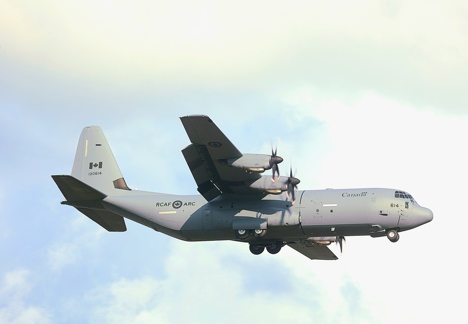 20230627 rond 19:30 landde een Canadese C-130 op vlb Eindhoven 