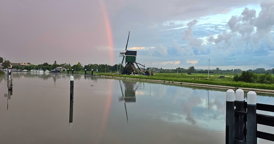 Regenboog boven de Bonkmolen