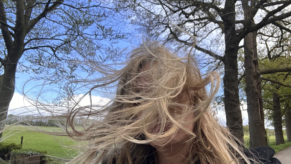 Zelfportret in de wind ??